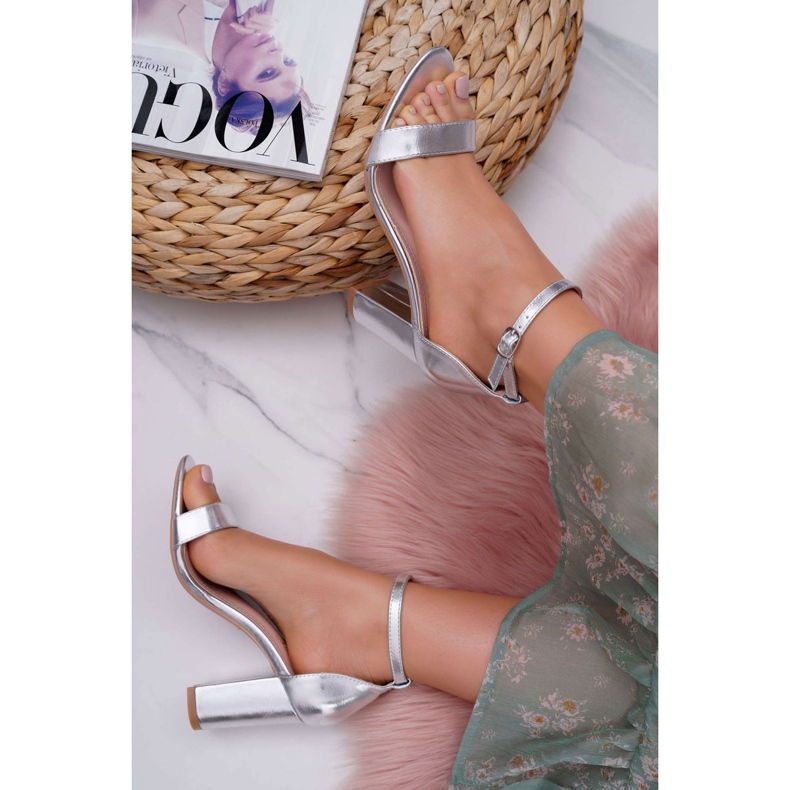 SEA Sandale clasice argintii Fiji pentru femei, pe toc gri 1