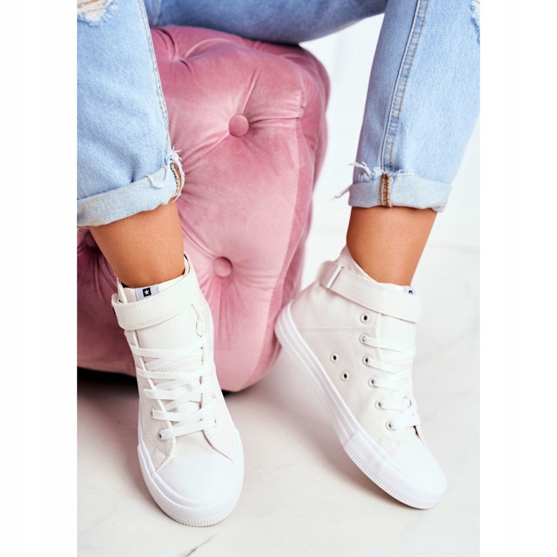 Adidași pentru femei Big Star White V274541 alb 2