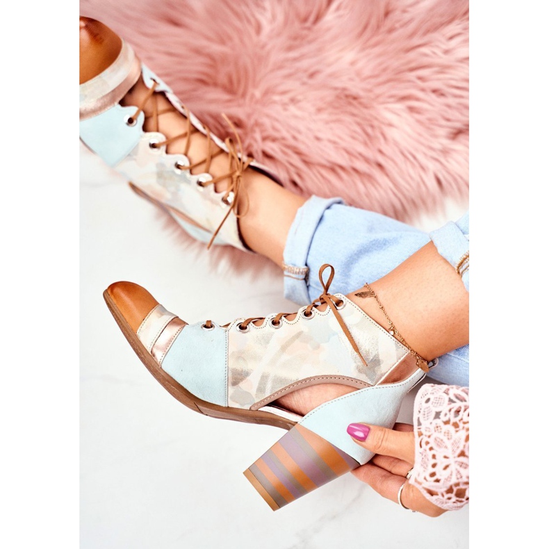 Cizme pentru femei din piele cu toc Maciejka Spring 03938-04 bej multicolor verde 1