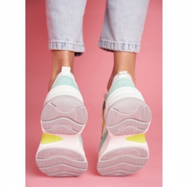 Pantofi sport din piele pentru femei GOE Mint White FF2N3011 alb verde 1