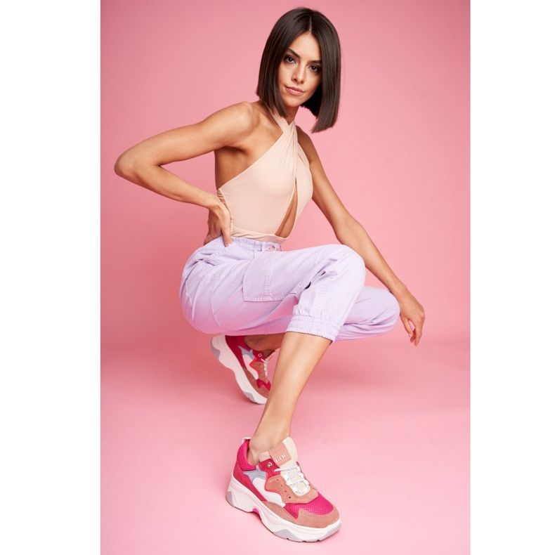 Pantofi sport din piele pentru femei GOE Roz FF2N3010 alb 1