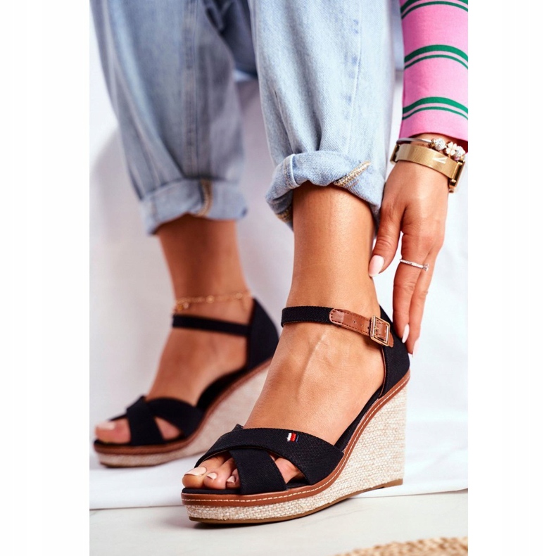 SEA Sandale pentru femei pe pană neagră LaMane negru 1