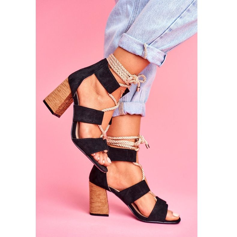 SEA Sandale de damă pe toc tocate piele de căprioară negru Amore 2