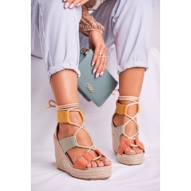 Bellucci Sandale pentru femei pe espadrile cu pană colorate frumoase maro multicolor 1 Bellucci Sandale pentru femei pe espadrile cu pană colorate frumoase maro multicolor 1