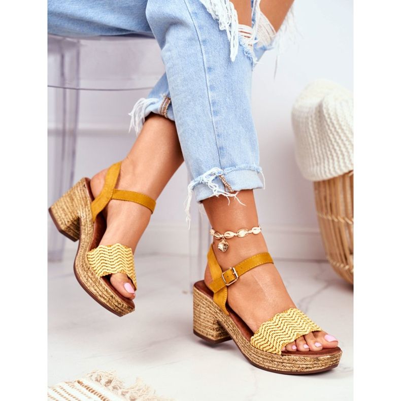 EVE Sandale de damă galbene Fobi pe toc înalt 2