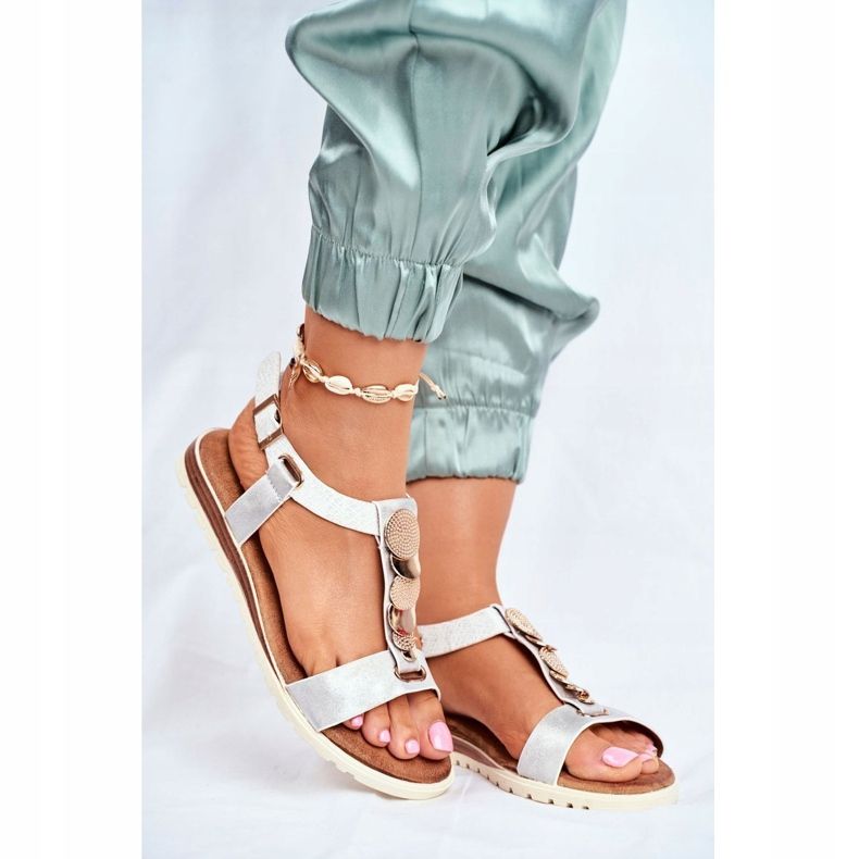 EVE Sandale plate argintii pentru femei, cu decorațiuni Milton gri 1