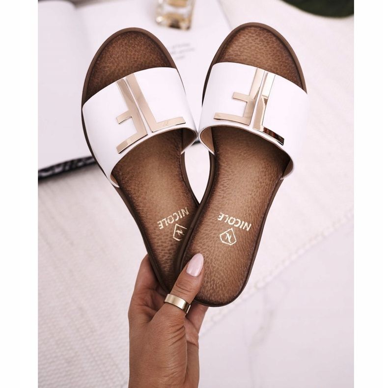 Papuci de damă eleganți albi Nicole Dilmah 2