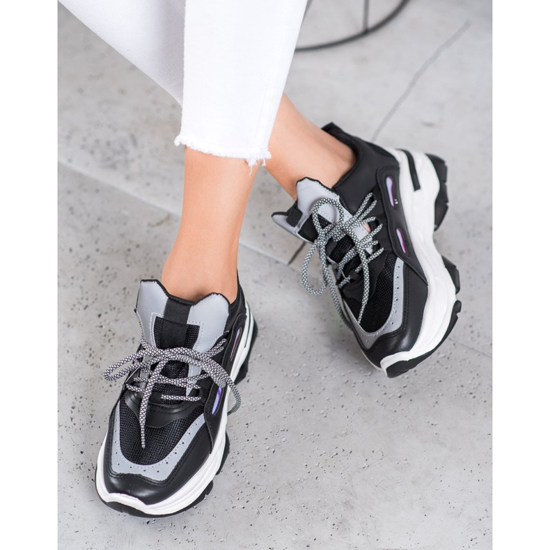 Small Swan Adidași sportivi negru 1 Small Swan Adidași sportivi negru 1