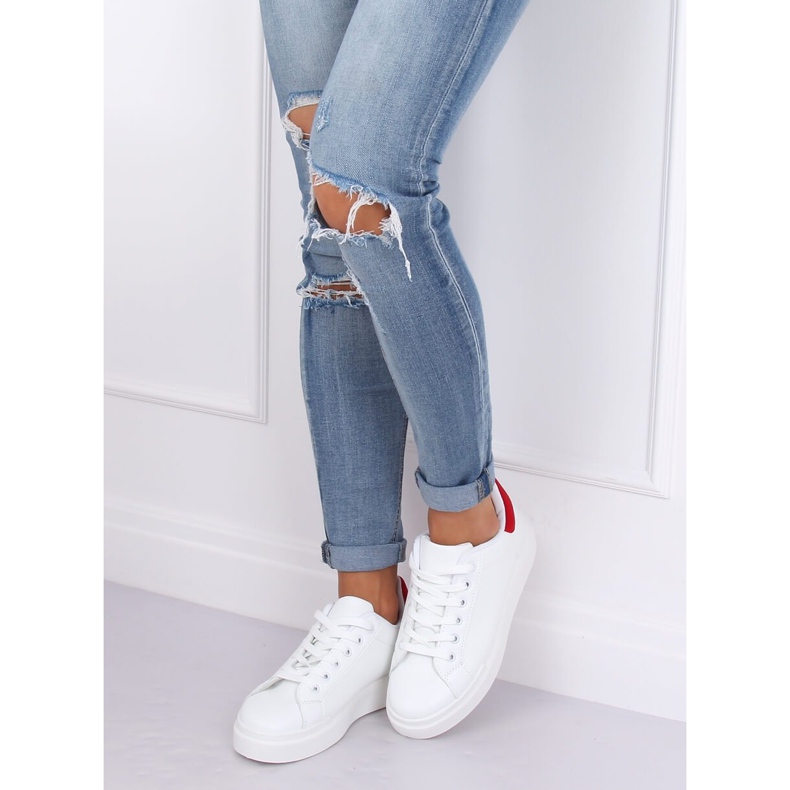 Adidași de damă albi 85-428 ALB / ROȘU 2