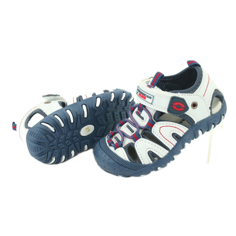 Sandale cu velcro American Club DR08 / 20 pentru băieți alb roșu albastru 3 Sandale cu velcro American Club DR08 / 20 pentru băieți alb roșu albastru 3