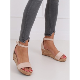 Sandale pe o pană de plută bej LL-228P Bej 1