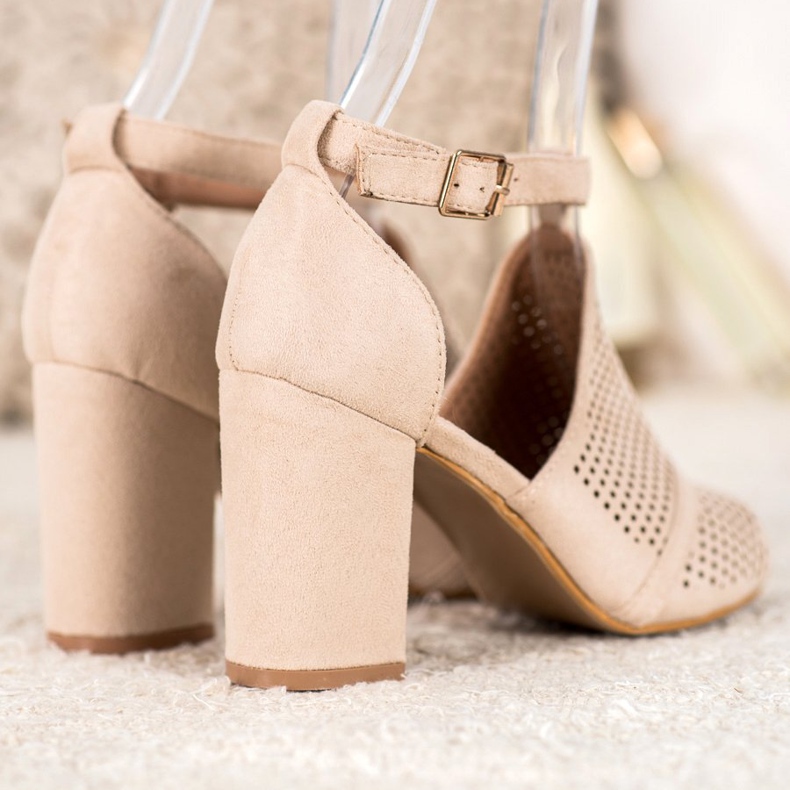 Small Swan Sandale calate elegante bej 2