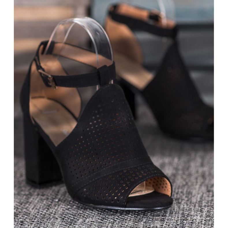 Small Swan Sandale calate elegante negru 2