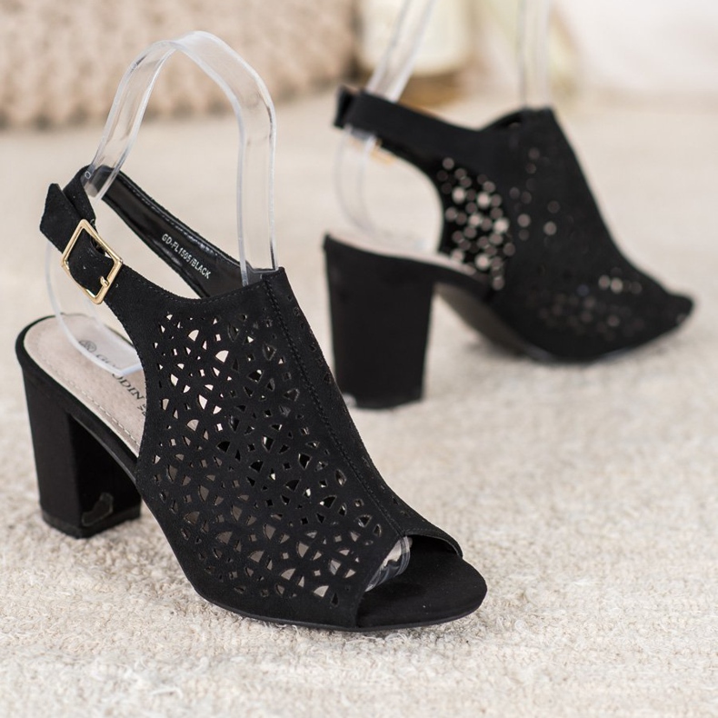 Goodin Sandale ajurate cu piele de căprioară negru 1