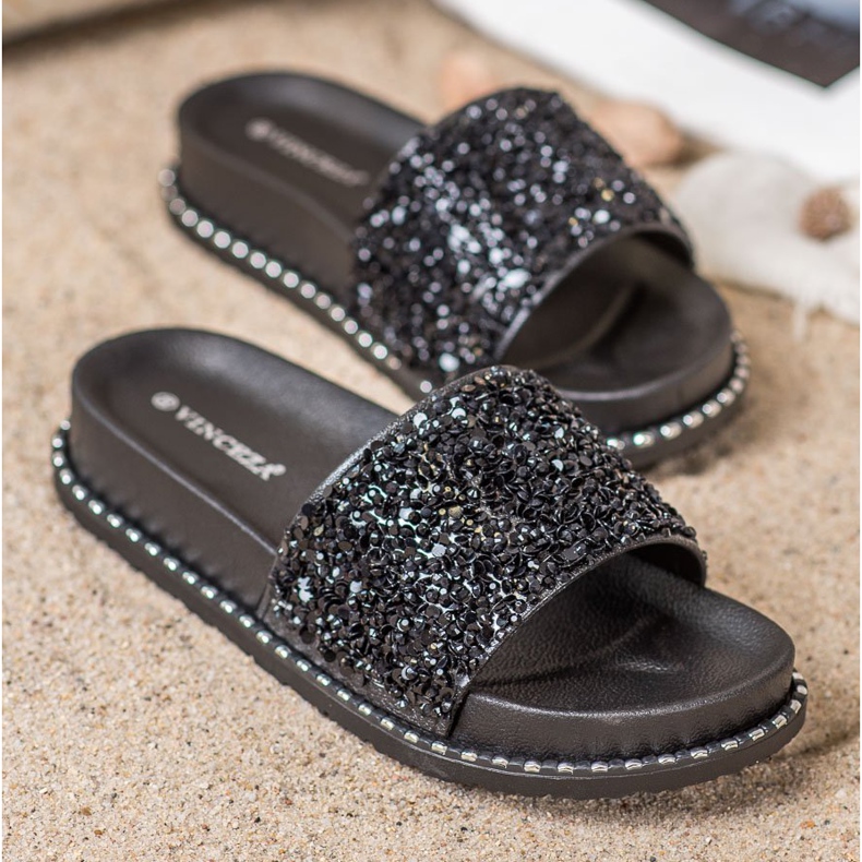 Papuci pe platforma VINCEZA negru 1