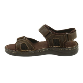 Sandale sport confortabile din piele American Club CY13 / 20 maro 2 Sandale sport confortabile din piele American Club CY13 / 20 maro 2