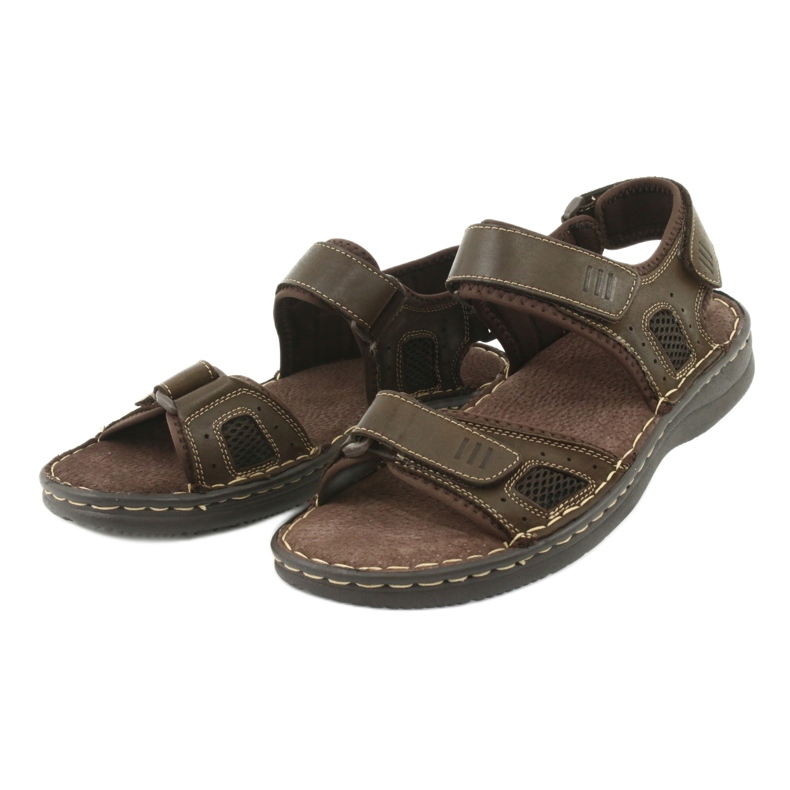 Sandale sport confortabile din piele American Club CY13 / 20 maro 3 Sandale sport confortabile din piele American Club CY13 / 20 maro 3