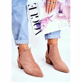 Bellucci Cizme de damă pe toc de piele de căprioară deschise roz Margate 1 Bellucci Cizme de damă pe toc de piele de căprioară deschise roz Margate 1