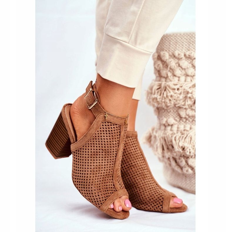 FB1 Cizme ajurate pentru femei Peep Toe Camel Paradise maro 1