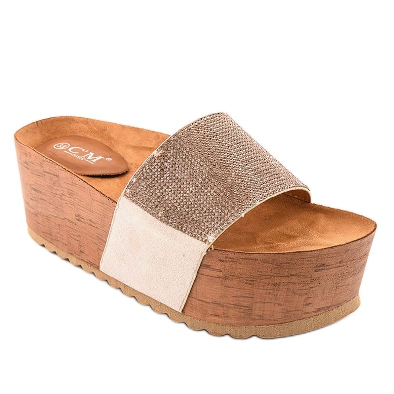 Papuci bej pe platforma 77-99 1