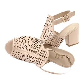 Sandale pe o bară Laura Messi 1924 Piele Bej Montoro roz 5