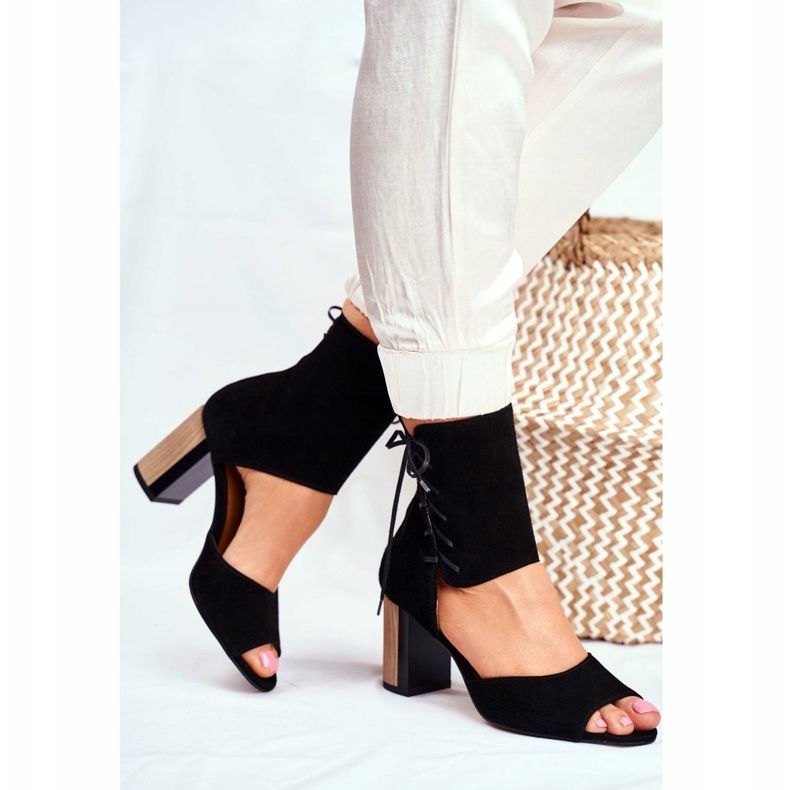 Sandale de damă cu toc înalt Maciejka piele de căprioară neagră 04122-01 negru 2