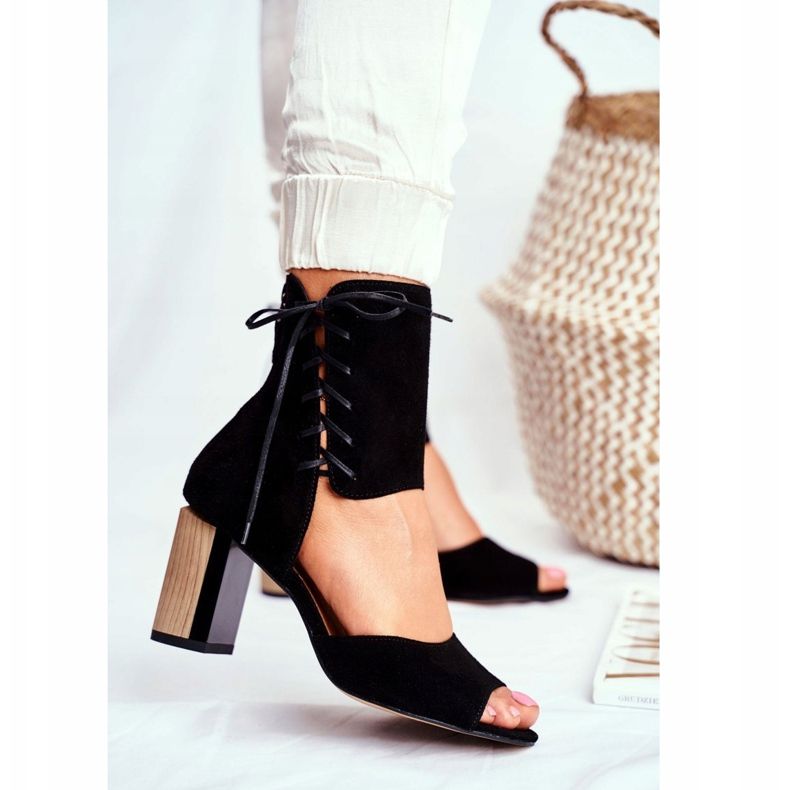 Sandale de damă cu toc înalt Maciejka piele de căprioară neagră 04122-01 negru 1