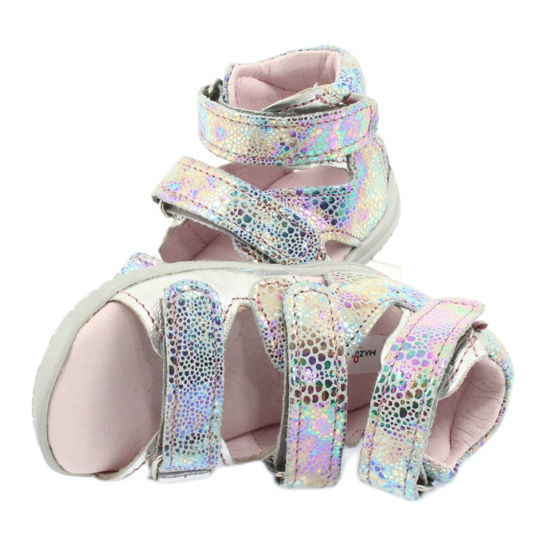 Sandale pentru fete metalice Mazurek de argint preventiv 291 5