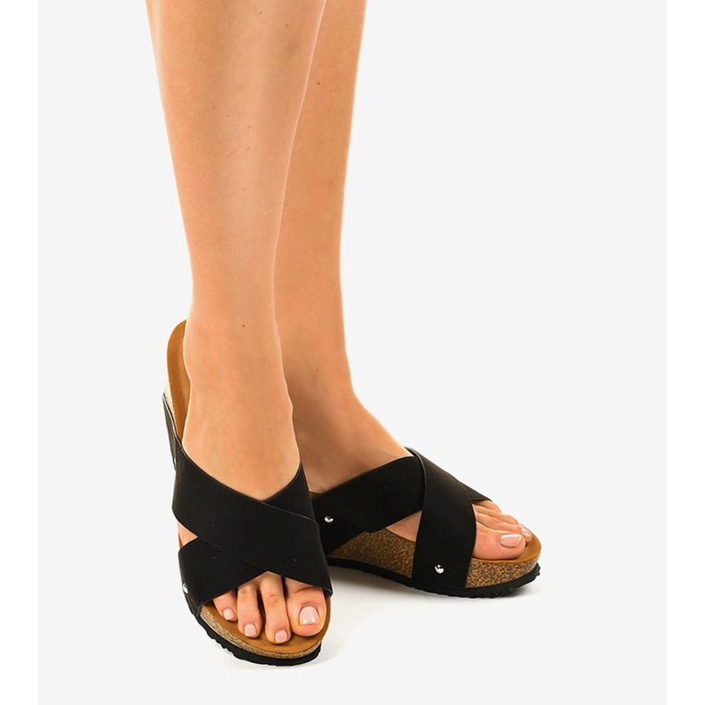 Papuci negri GU53 pe pană negru 2