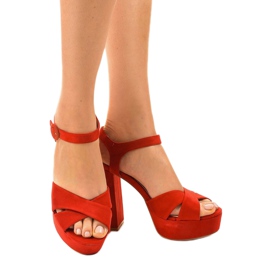 Sandale roșii pe stâlpul de piele ecologică 63-202 roșu 1