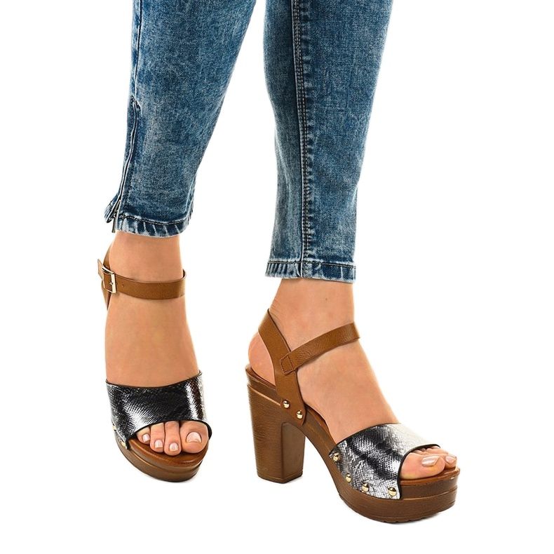 Sandale negre cu toc înalt 150-615 negru 1