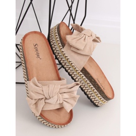 Papuci cu talpă înaltă bej CK137P Bej 1