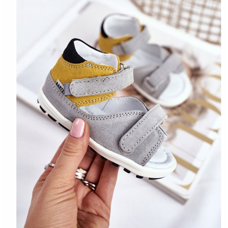 Bartek S.A. Sandale pentru copii Preventive Mini First Steps Bartek W-71266 gri galben 2