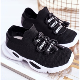 Bartek S.A. Încălțăminte sport pentru copii Bartek Black T-75203 / W35 negru 1 Bartek S.A. Încălțăminte sport pentru copii Bartek Black T-75203 / W35 negru 1