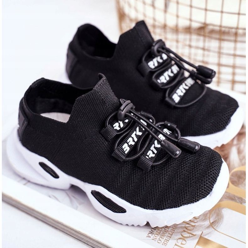 Bartek S.A. Încălțăminte sport pentru copii Bartek Black T-75203 / W35 negru 1 Bartek S.A. Încălțăminte sport pentru copii Bartek Black T-75203 / W35 negru 1