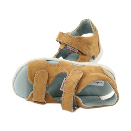 Sandale cu velcro Mazurek 314 camel multicolor galben 4