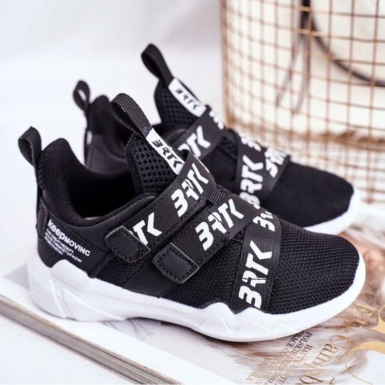 Bartek S.A. Încălțăminte sport pentru copii Bartek Black T-75213 / W35 negru 1