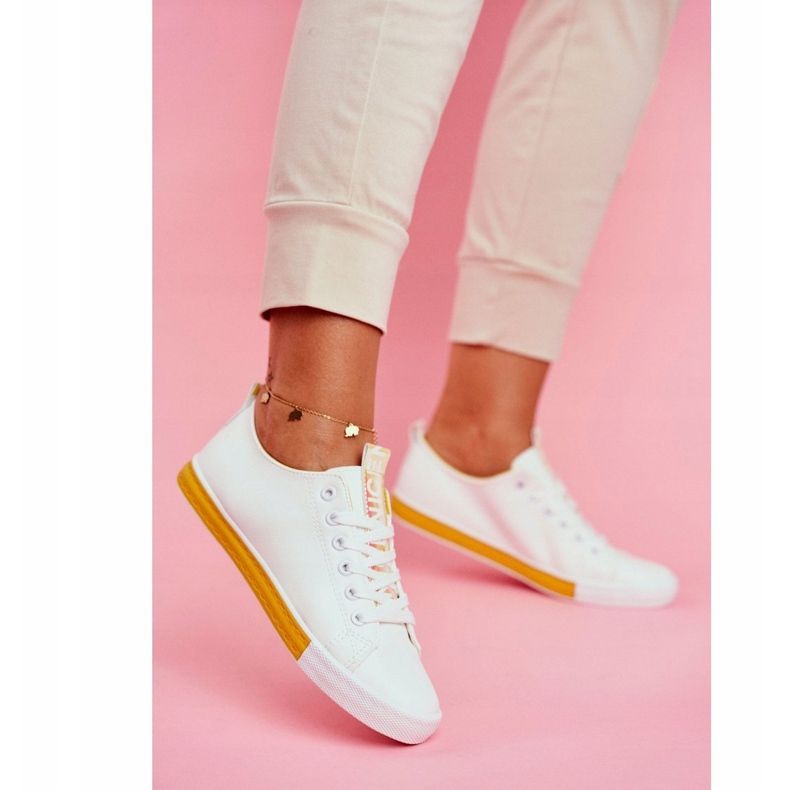 SEA Adidași clasici pentru femei Yellow Ville galben 1