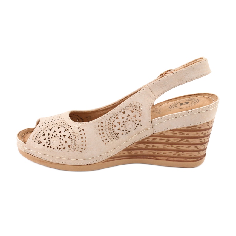 Evento Sandale confortabile cu pană 20SD98-1862 maro galben 1 Evento Sandale confortabile cu pană 20SD98-1862 maro galben 1