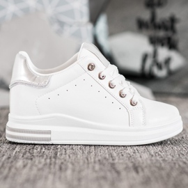 SHELOVET Pantofi sport pe o pană alb 2 SHELOVET Pantofi sport pe o pană alb 2