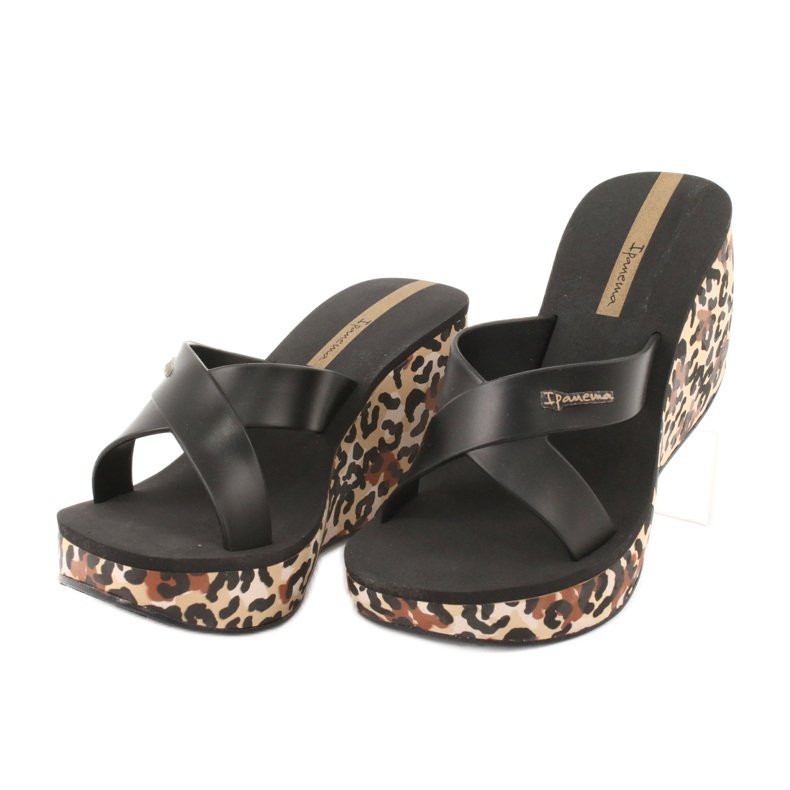 Papuci de casă pentru femei Ipanema 82856 maro negru 2