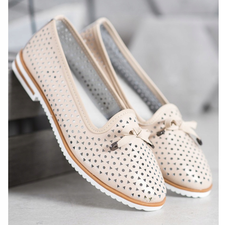 SHELOVET Pantofi din piele cu model ajurat maro 1