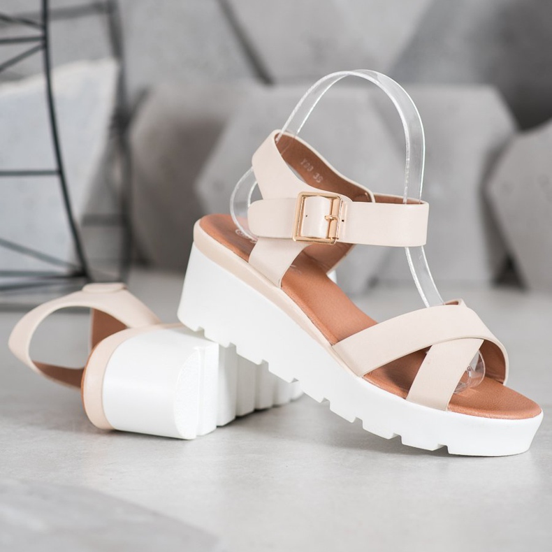 Weide Sandale la modă maro 1