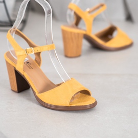 SHELOVET Sandale din piele galbenă 2