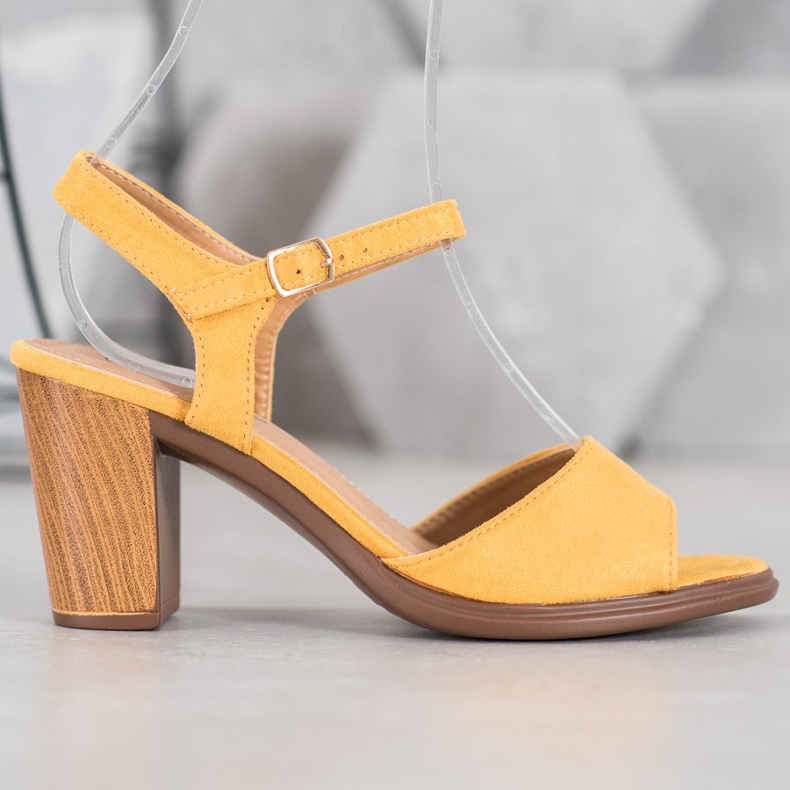 SHELOVET Sandale din piele galbenă 1