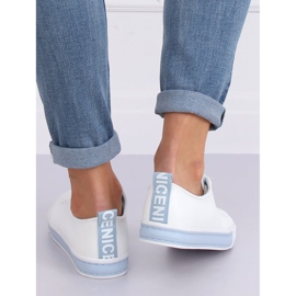 Adidași de damă albi CC-17 Albastru 4
