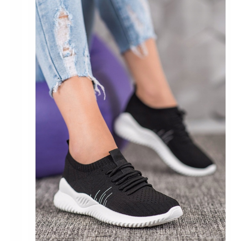 Încălțăminte ajurată MCKEYLOR negru 1