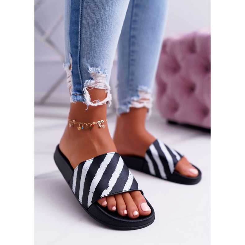 Papuci negri pentru femei Aynna negru 1 Papuci negri pentru femei Aynna negru 1