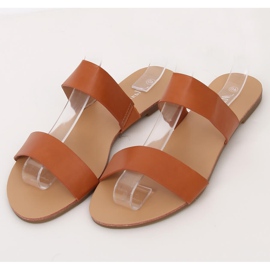 Papuci simpli de cămilă S060074 Camel maro 2