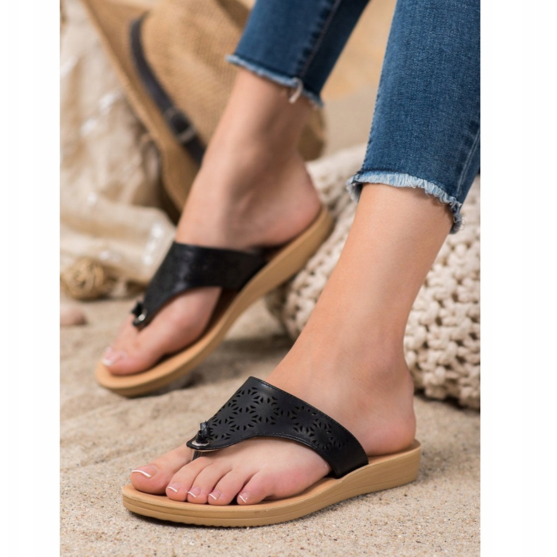 Kylie Papuci cu model ajurat negru 1